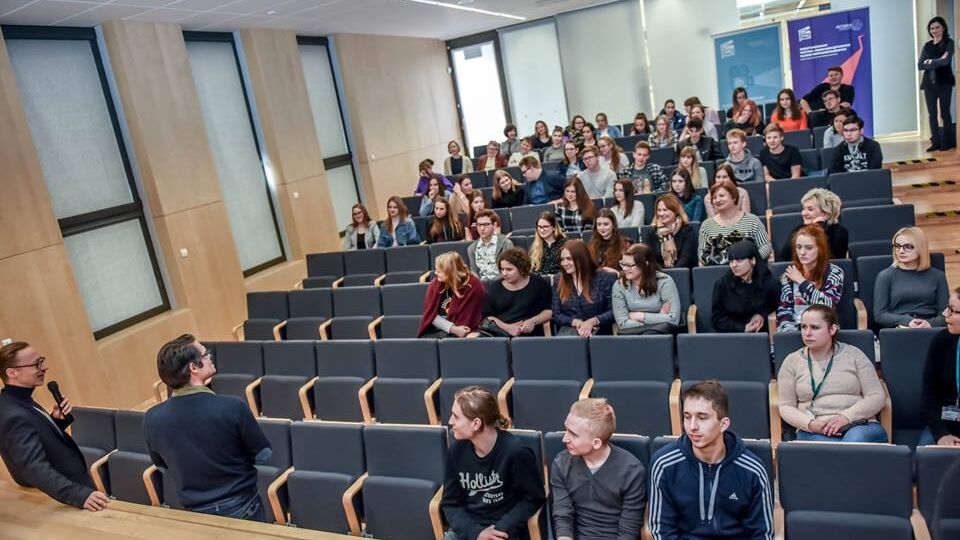 29541148_2037313479856221_4784507943418446294_n (Demo)