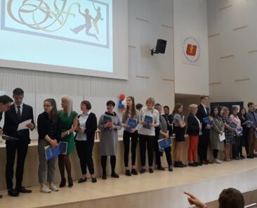 56591981_682906475460747_8305028640794476544_o