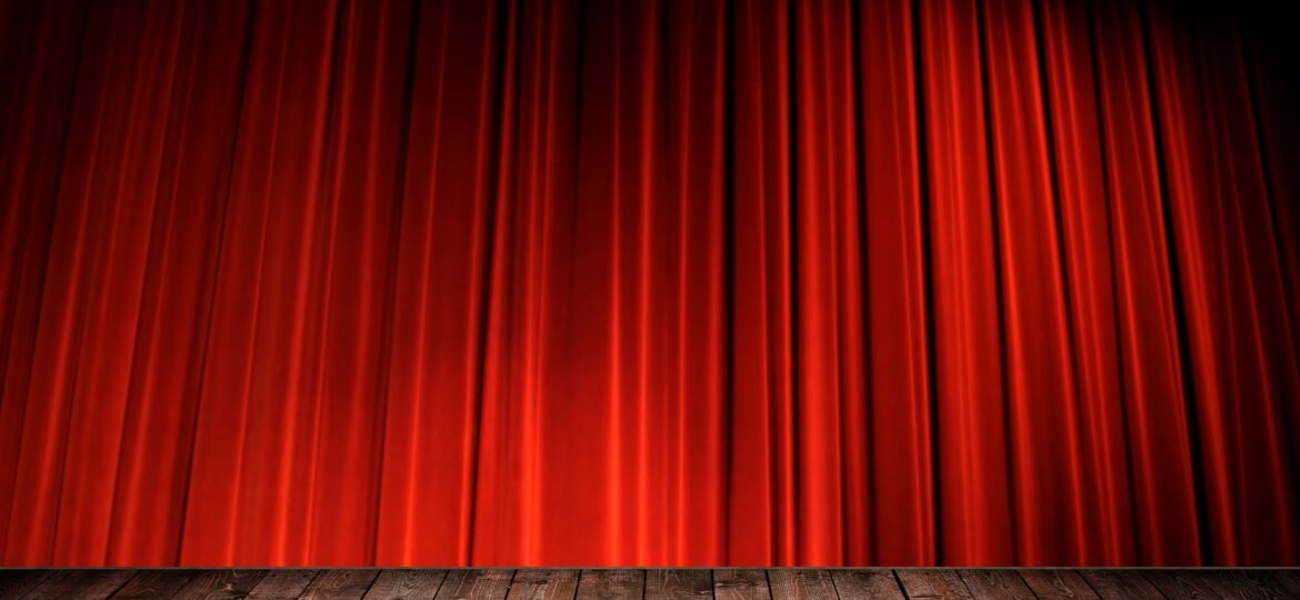 curtain-269920_1920 (Demo)